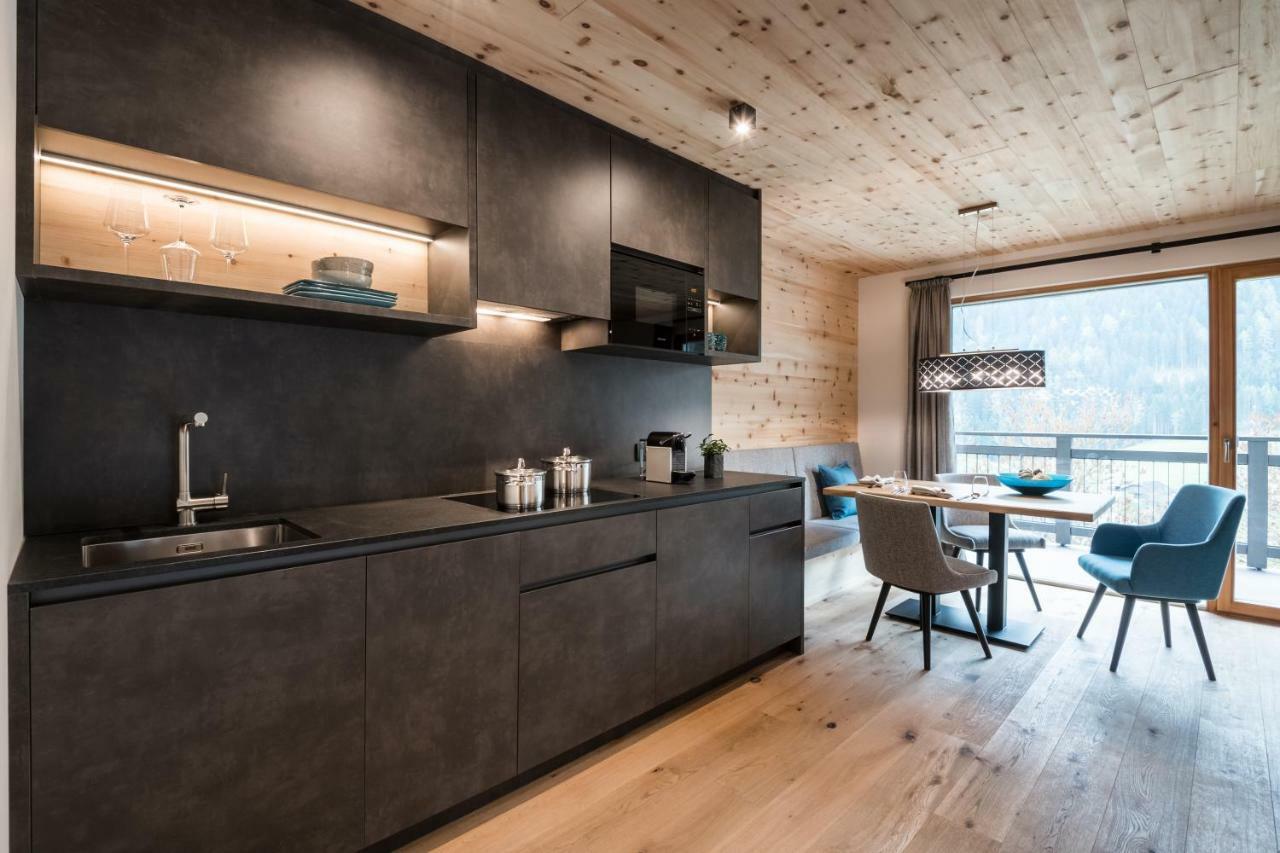 Les Dolomites Mountain Lodges San Martino in Badia Esterno foto